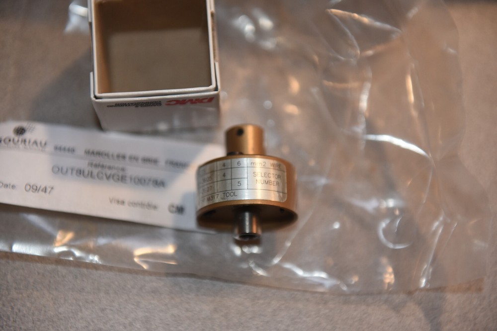 DMC TP1495 Single Position Head For Use with M317 Crimpers