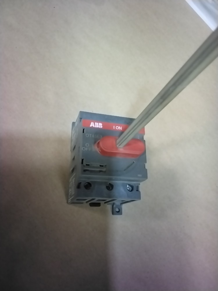 ABB OT45E3 3 POLE DISCONNECT SWITCH