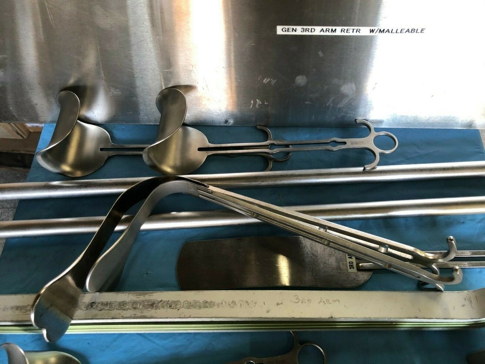 3rd ARM Surgical Retractor Set - Used