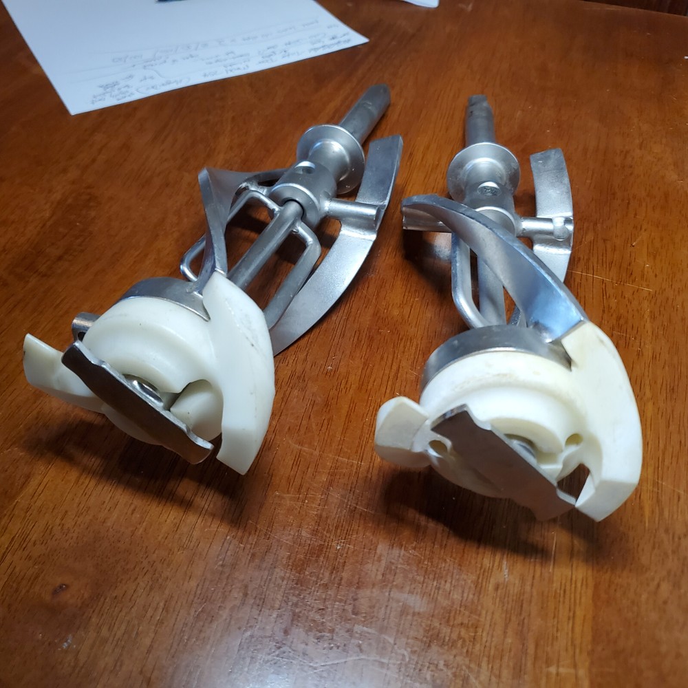 Set of 2 Coldelite beaters
