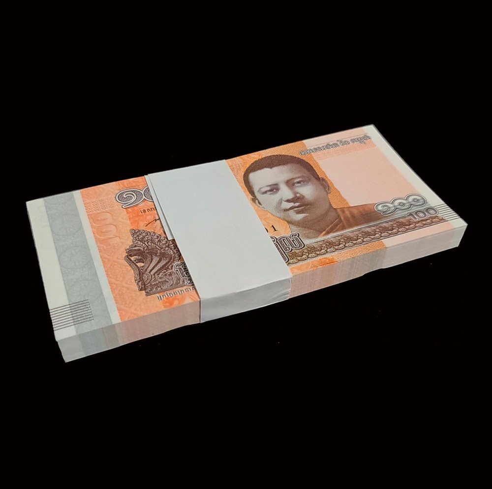 Cambodia 100 Riels x 100 Pcs Bundle, 2014 Unc