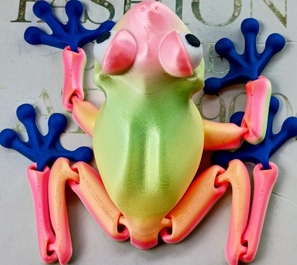 Life Size Bull Frog From 3D Printer 🔥🔥