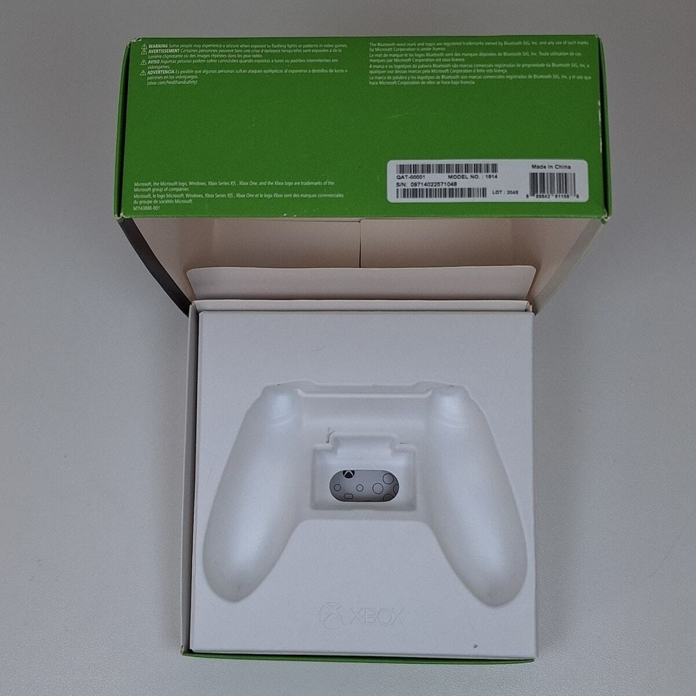 Microsoft Xbox Wireless Controller Box (Carbon Black)