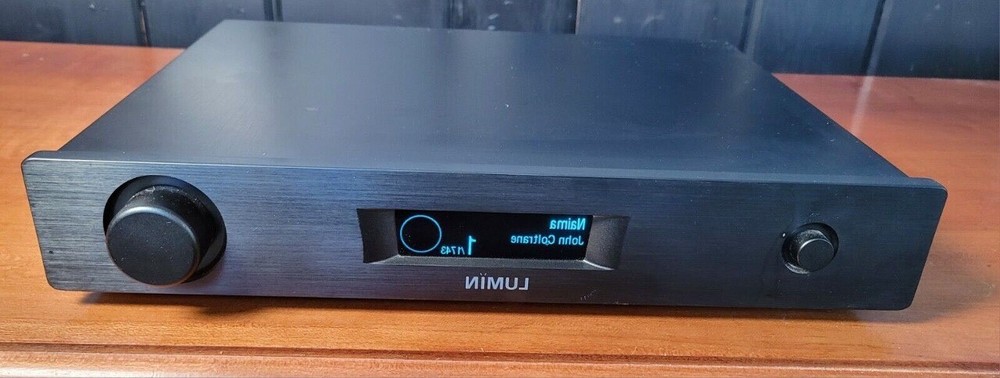 Lumin M1 Network Music Streaming Amplifier - Black