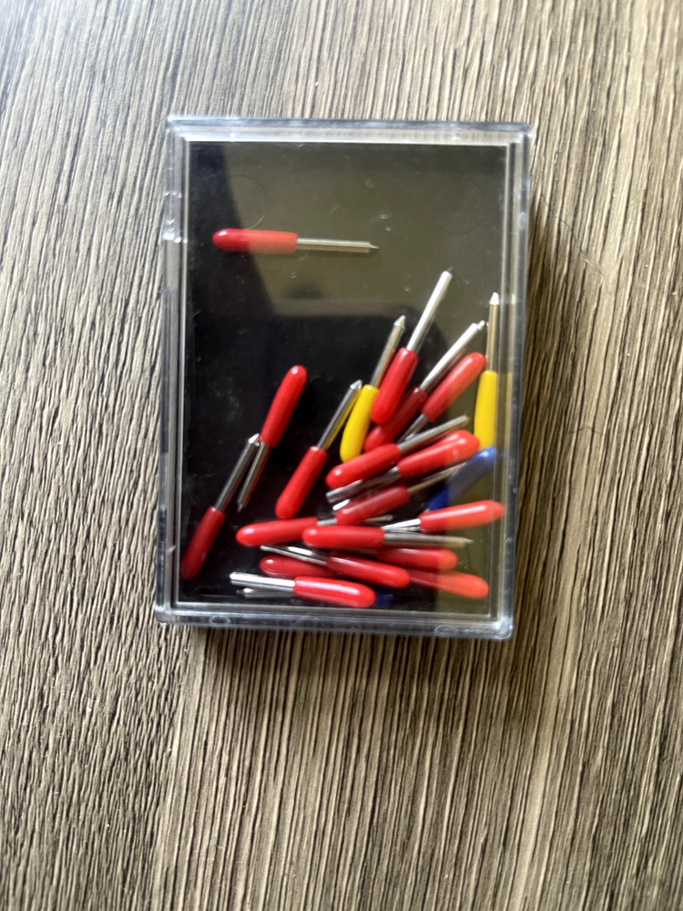 US CUTTER 28" MODEL SC PLOTTER SERIES VINYL CUTTER/PLOTTER TYPE SC631 USCUTTER