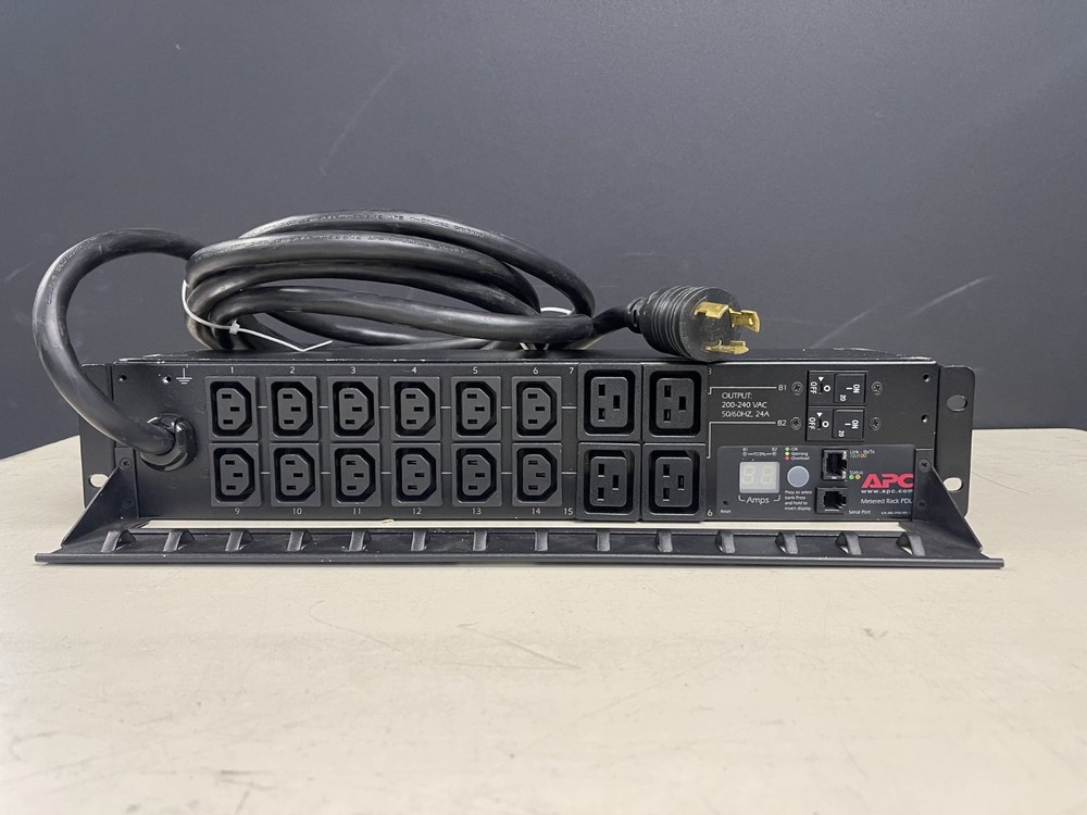 APC AP7811 2U Metered Rack C13 C19 Outlets Rack Mountable