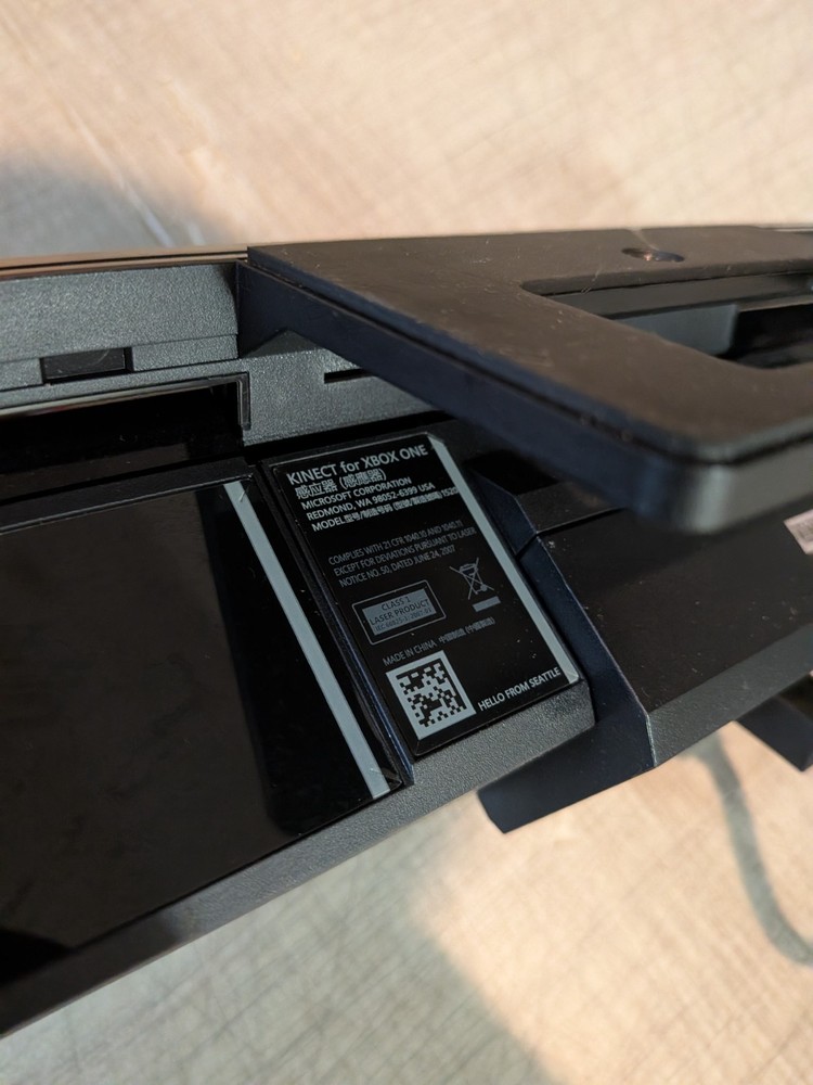 Genuine Black Microsoft Xbox ONE Motion Kinect Sensor Bar Camera 1520 ~ WORKS