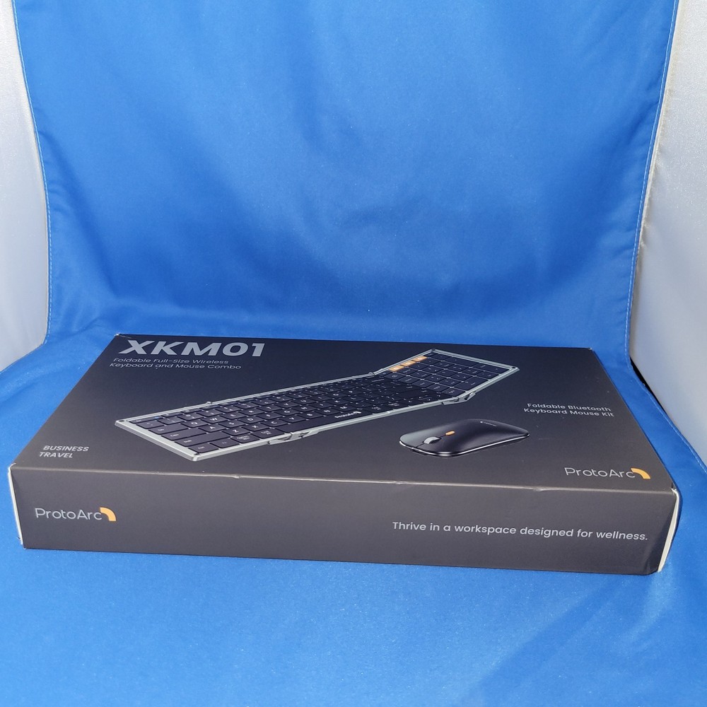 Foldable Keyboard and Mouse, XKM01 Folding Bluetooth Keyboard Mouse Black Gray