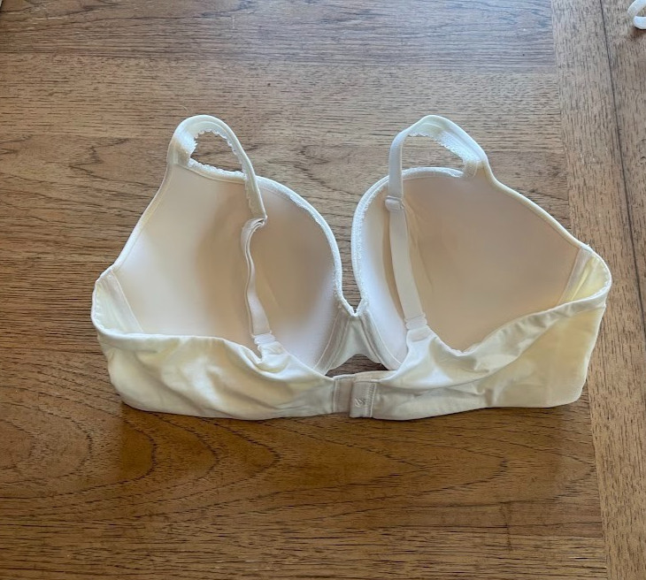 Victoria's Secret White Solid 40DDD Body By Victoria Perfect Shape Push Up Bra