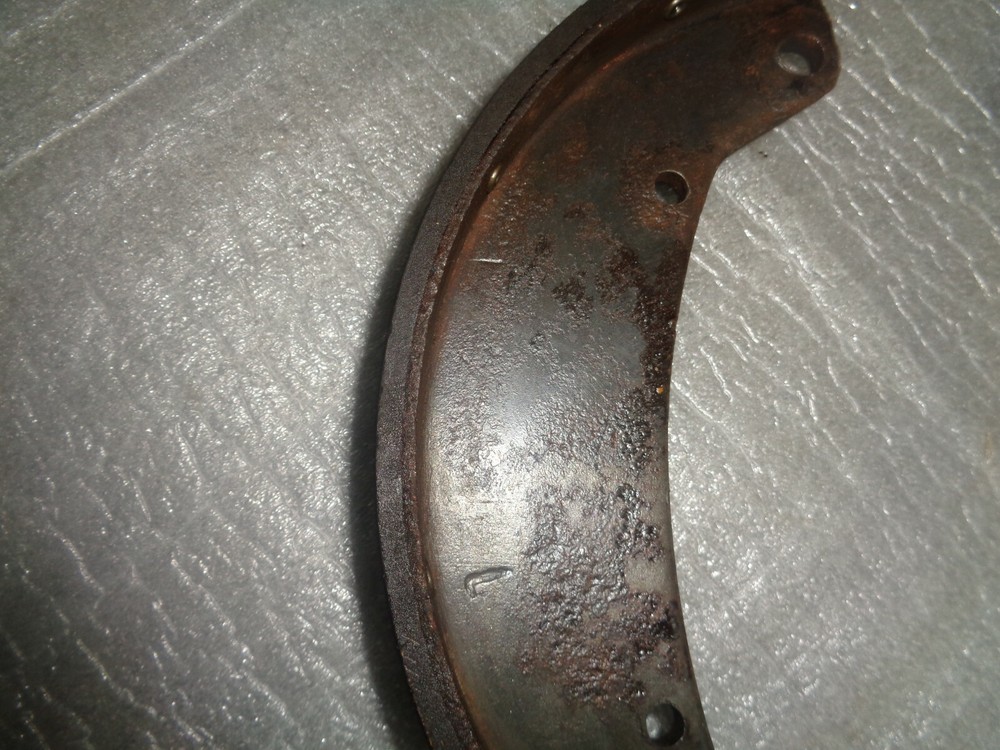 JOHN DEERE H. BRAKE SHOES
