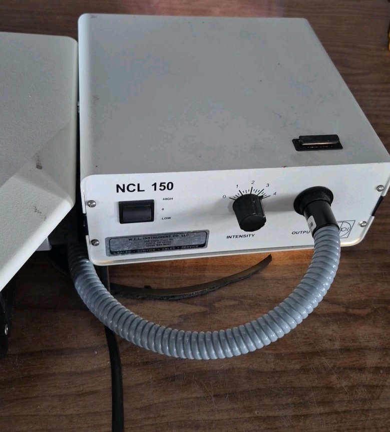 Olympus SZ40 Stereo Microscope System with TLB 3.1 Stand