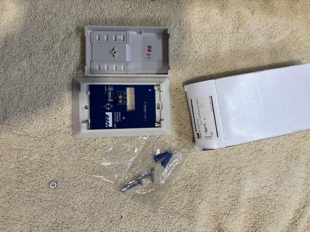 BAPI BA/3 25K R-Z-CG-CPW TEMPERATURE SENSOR