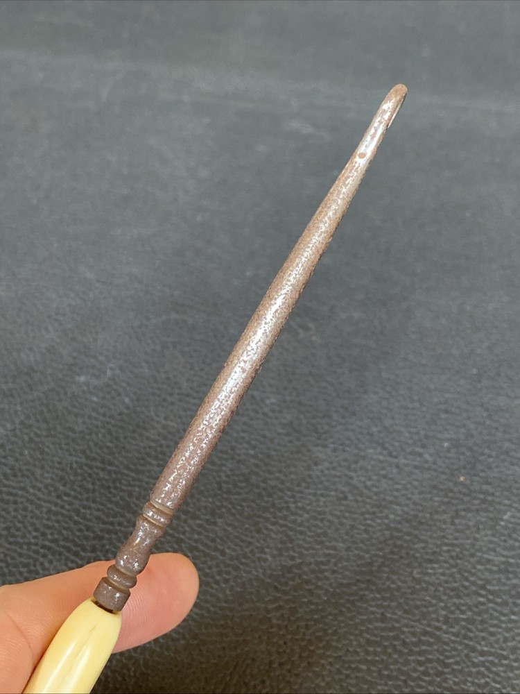 Antique Faux Bone Cream Celluloid Button Hook Lace Puller Sewing Tool Victorian