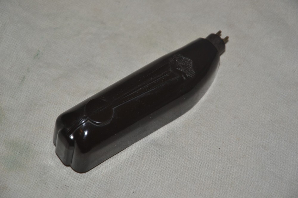Garrard 3-Pin Headshell with GE Reluctance Cartridge