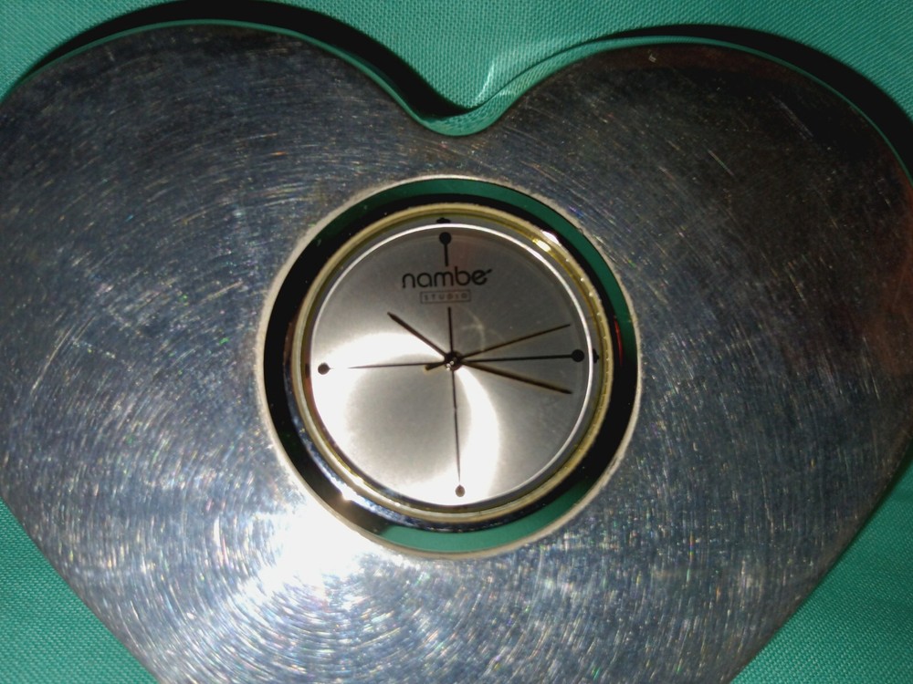 Nambe heart-shaped "Studio" clock