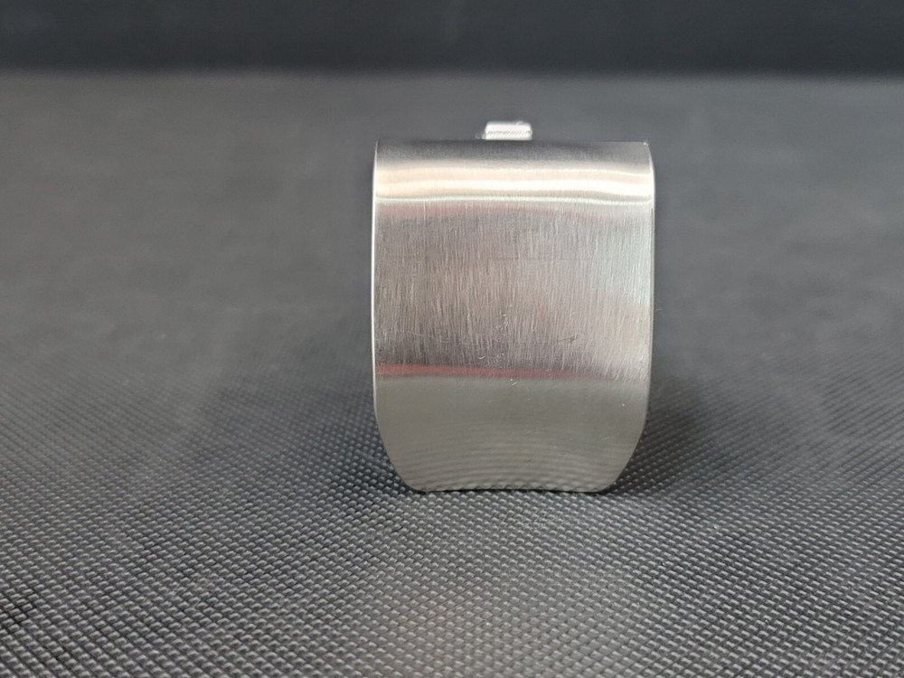 V. Mueller SU2951-80 Retractor Blade