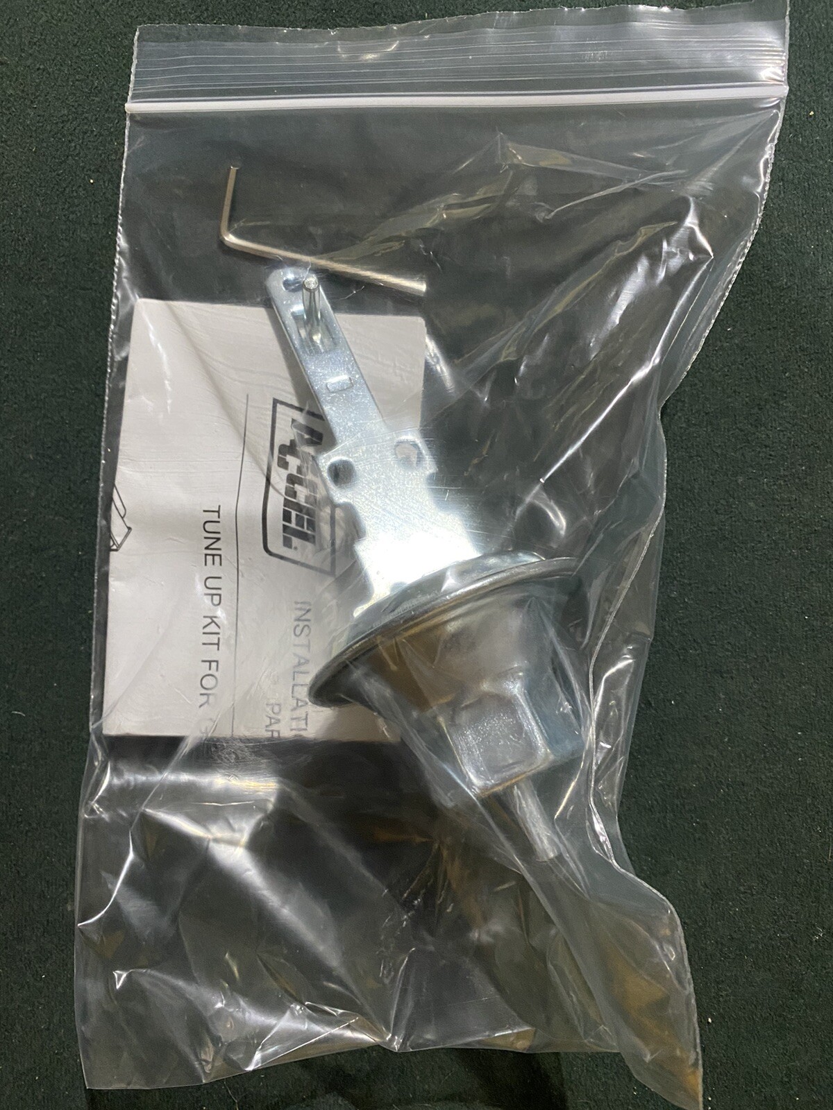 ACCEL 31035 Adjustable Vacuum Advance GM/HEI Distributor w/Vacuum Advance