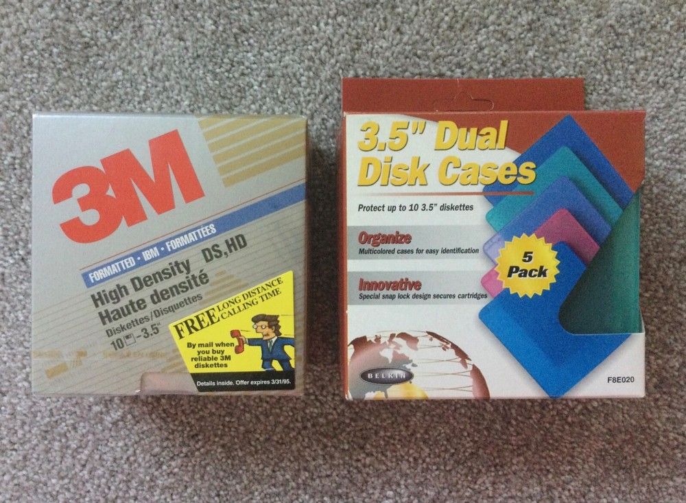 3M High Density floppy + Belkin 3.5" Dual Disk Cases diskettes