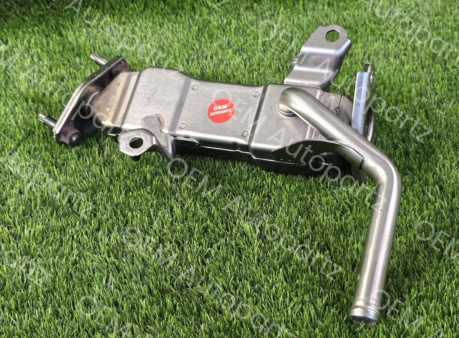 Toyota Prius 2011-2017 25601-37010 EGR Pipe Fits Prius V 2012-2017, Lexus CT200H