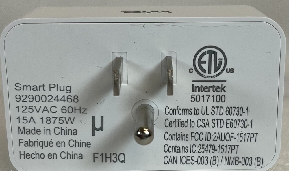 WiZ Smart Plug (603464) -FREE SHIPPING