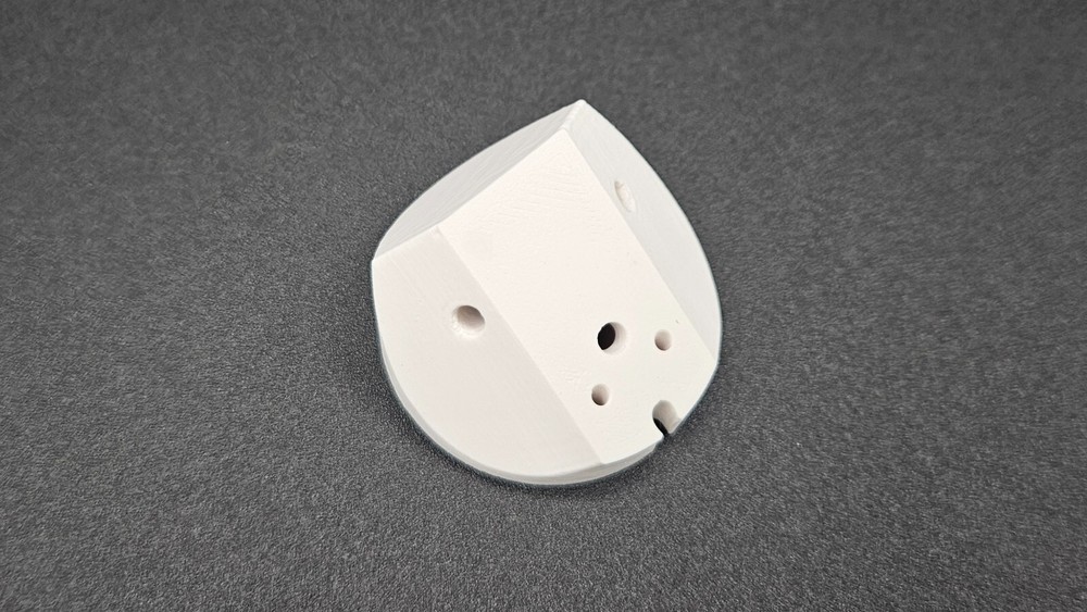 Down Angled Inside Corner Mount for Unifi Instant & Flex Cameras (G3, G4, G5)