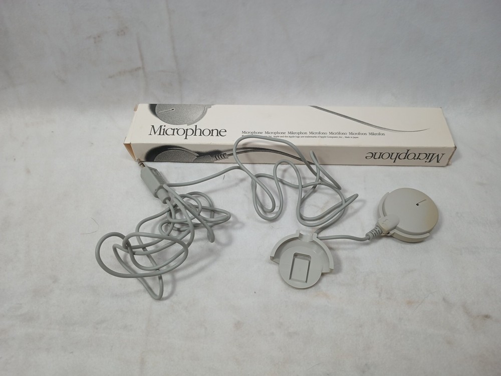 APPLE MICROPHONE 1990 With Original Box G17