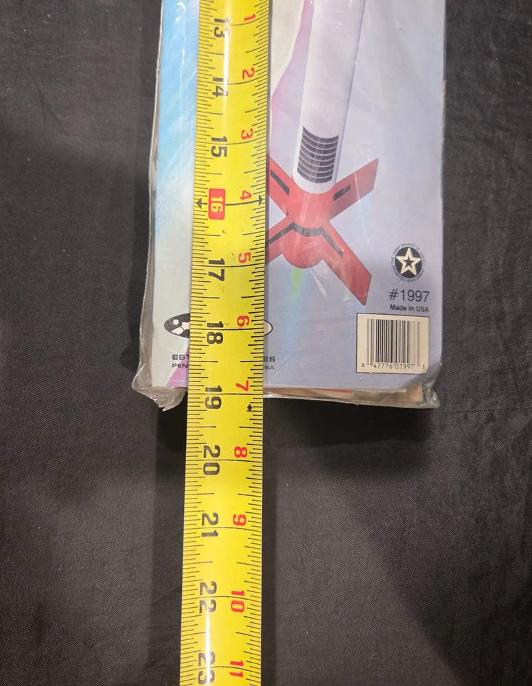 Estes Pathfinder Flying Model Rocket Skill Level 3 EST 1997