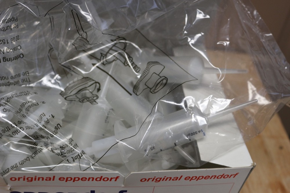 Eppendorf Combitips 25 ml Pipette Tips, Cat. # 22 26 1703-3, 25 PCS