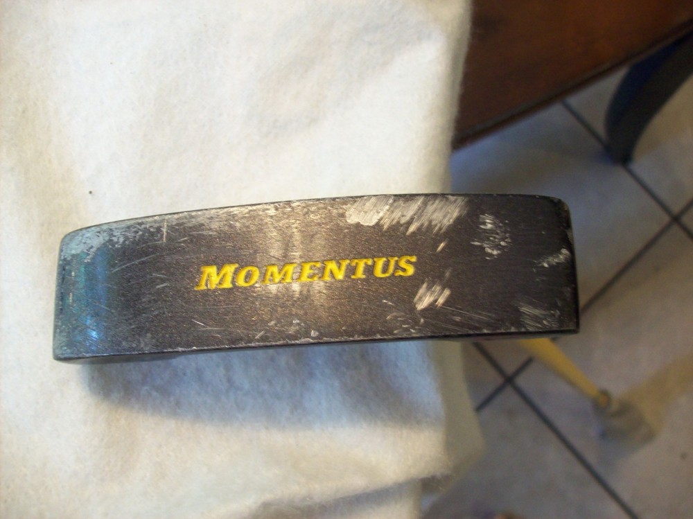 Momentus Training Putter. Improves Your Putting Stroke. New