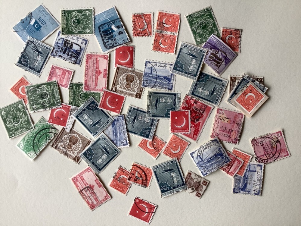 Pakistan stamps Ref A2732
