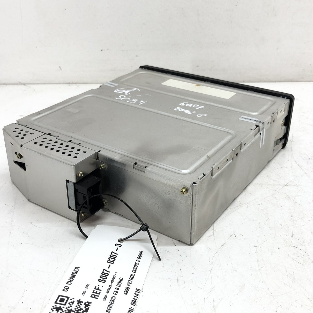 BMW 645 Coupe E63 2004 6 CD CHANGER UNIT 6941416