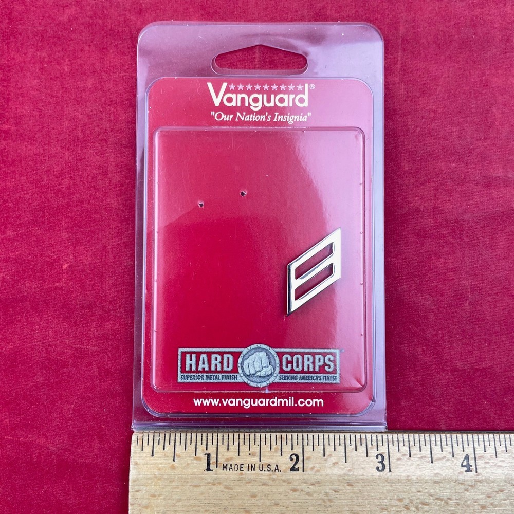 U.S. Navy Vanguard Seaman E3 Single Silver Collar Device