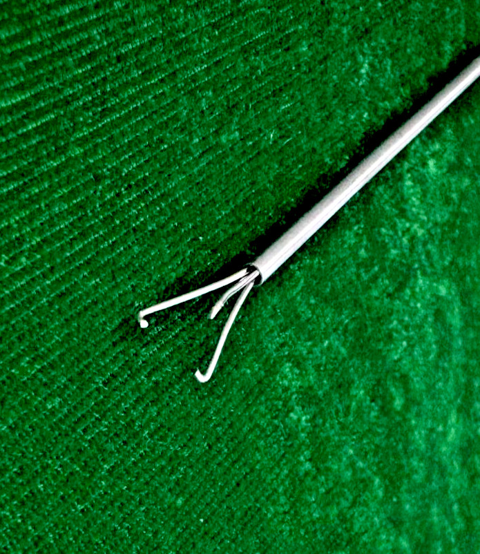 Hysteroscopy PCNL Tripronge Forceps 7FR 40cm Round Handle Reusable Instruments