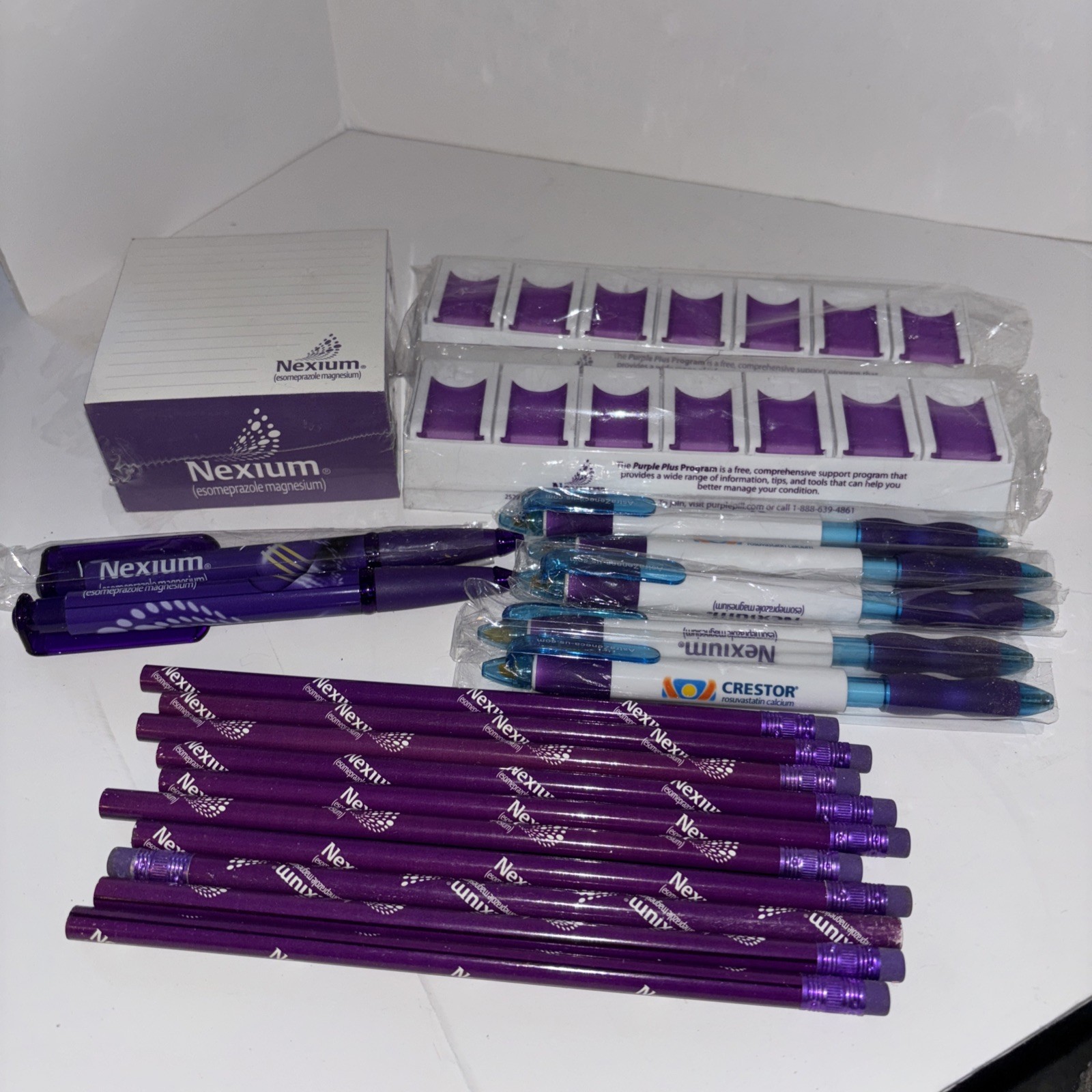 Pharmaceutical Drug Rep Promo Items Nexium Pens, Pencils, Pill Boxes Post It
