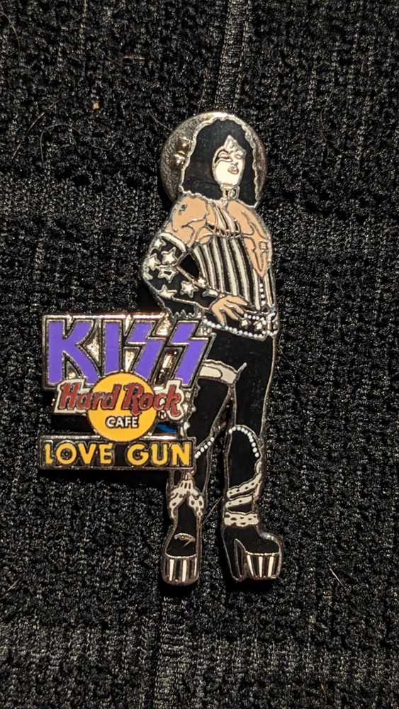 KISS Hard Rock Cafe Collector Pin Paul Stanley Love Gun Cover Limited To  300pcs