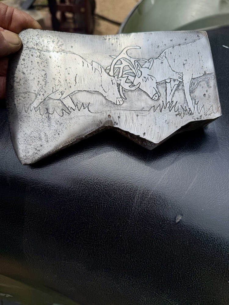 Vintage Jersey Pattern Single Bit Axe With A Deer Scenery Etched On Both Sides