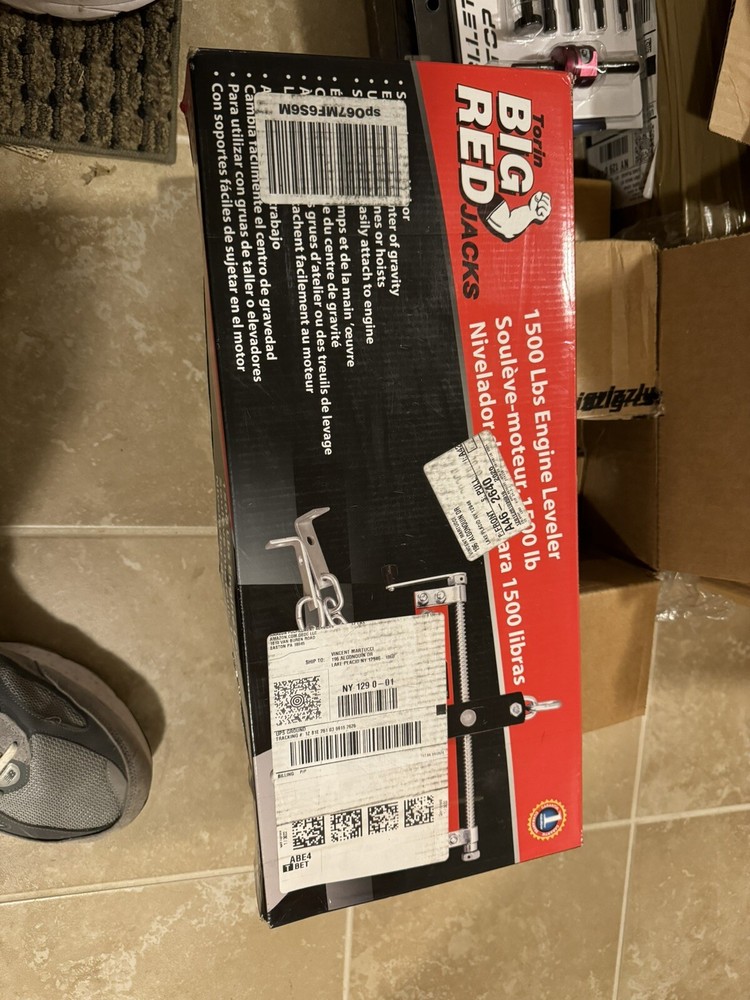 big red engine hoist