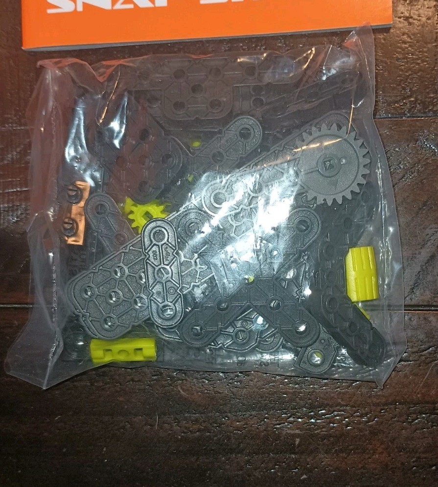 HEXBUG VEX Robotics Snap Shot Launcher Construction Set Rapid Fire Speed Loader