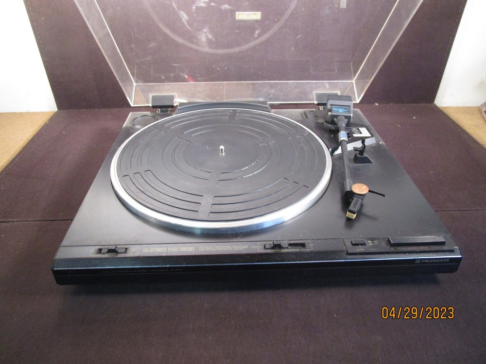 Pioneer Automatic Turntable Record Player PL570