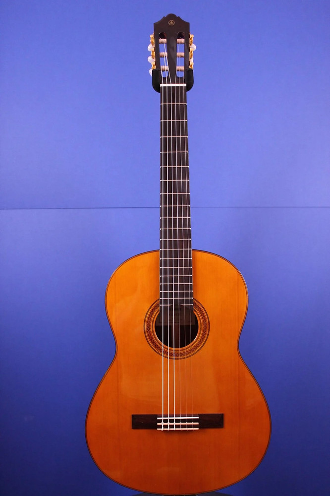 Yamaha CG182C Classical Guitar