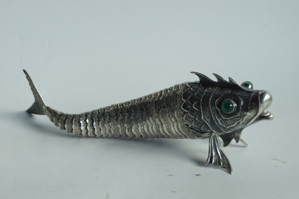 Solid silver articulated fish, Spain (76477)
