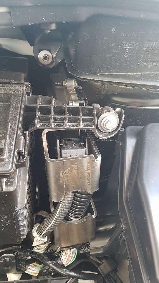 BLOCK BOX ARMOR ENGINE CONTROL UNIT CAR ANTI-THEFT mod. SM01 BLOCKBOX