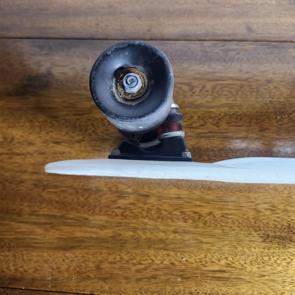 OLD SKATEBOARD Unbranded Good Preowned Condition