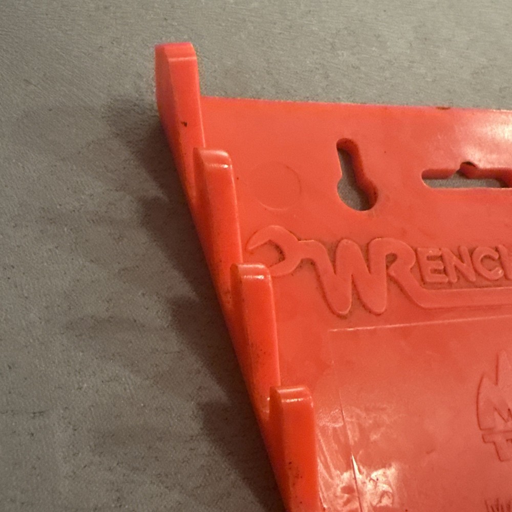 Mac Tools 12 Slot Wrench Rack - Red