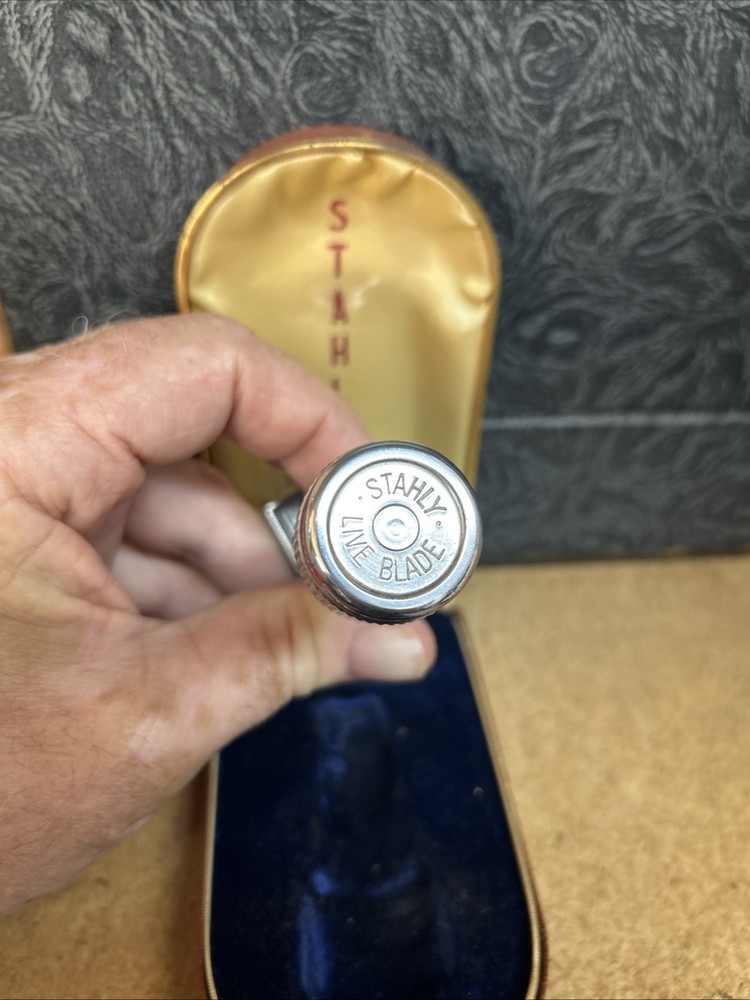 Stahly Razor Vibrating Live Blade