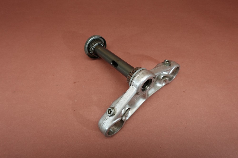 1983 - 1992 BMW K100 RS Triple Tree Lower Clamp Stem