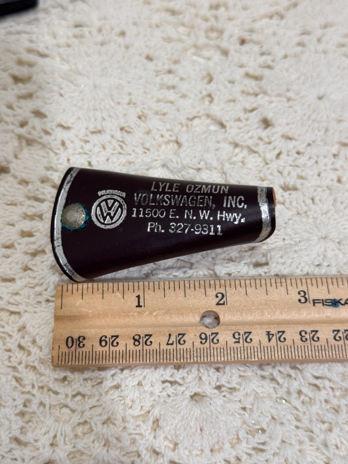 Vintage VW Volkswagen Keys Lot w Dealer Key Pouch AH Key 31K032 Beetle Bug