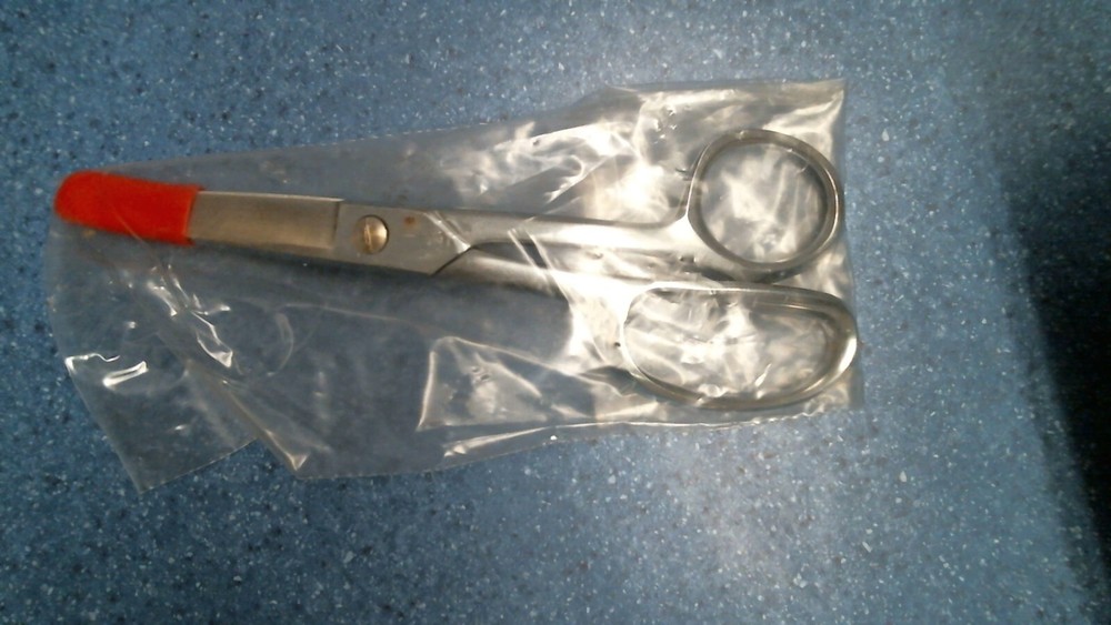 Klein Tools Right Handed Curved Carpet Shears ... FS