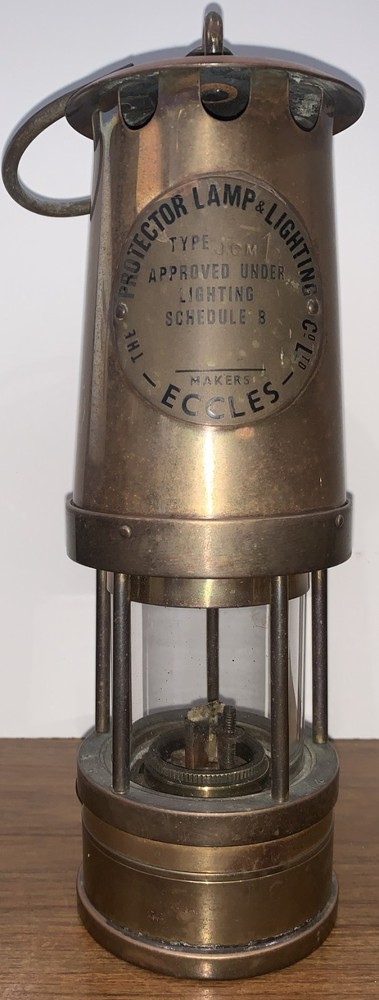 VINTAGE ECCLES THE PROTECTOR LAMP & LIGHTING TYPE JCM 1