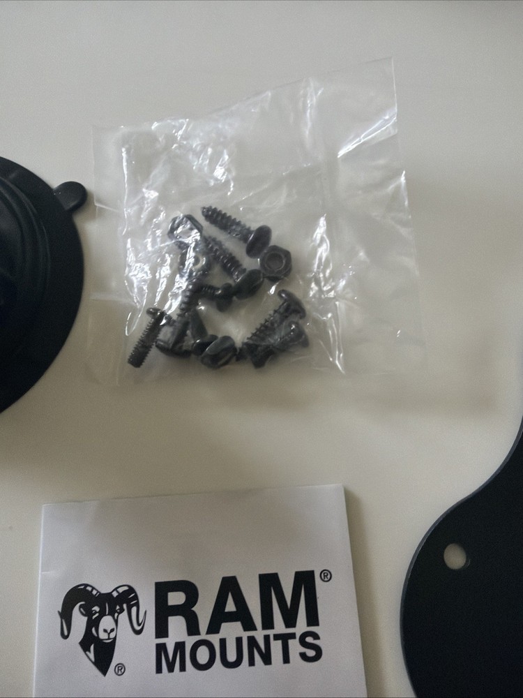 RAM Mount Double Suction Mount Base Without Ball RAM-B-189BU